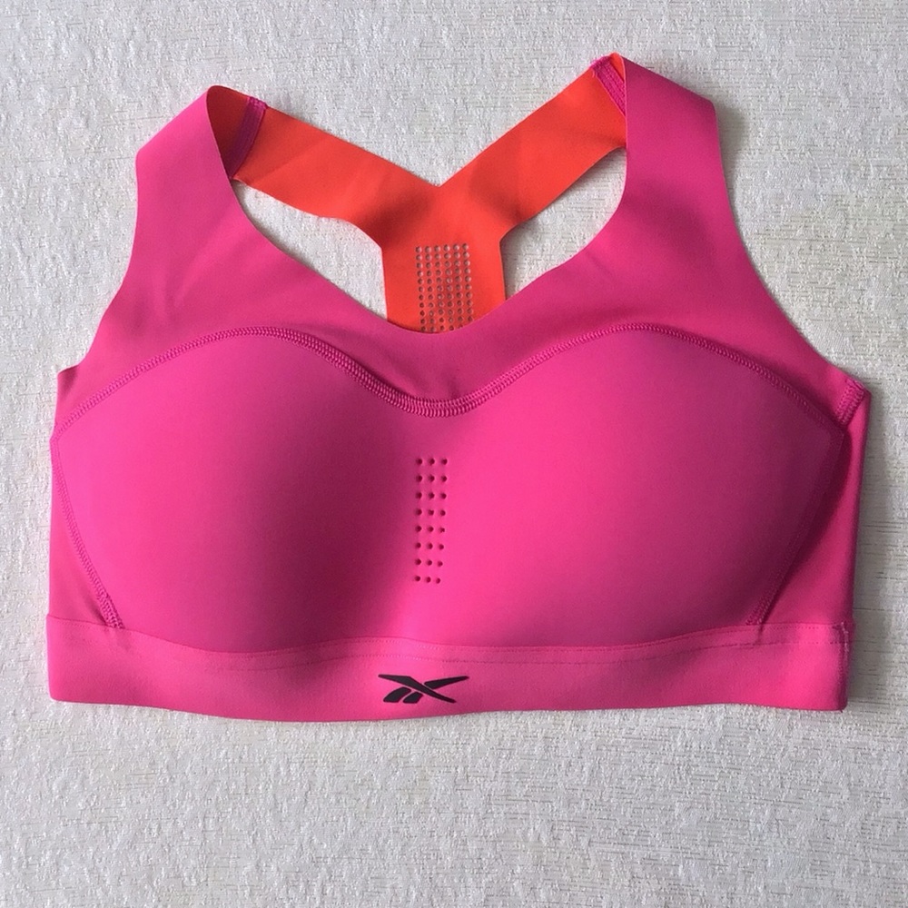 Reebok PureMove Size Small Sports Bra in Proud Pink Revolutionary Fabric